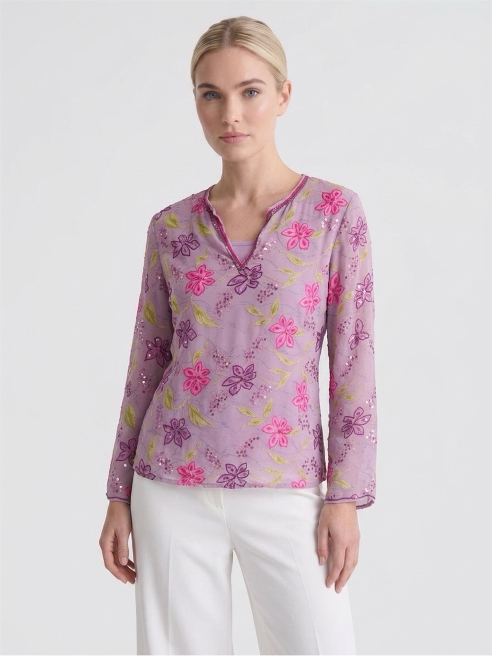 Women's Lavender Floral Embellished V-Neck Top